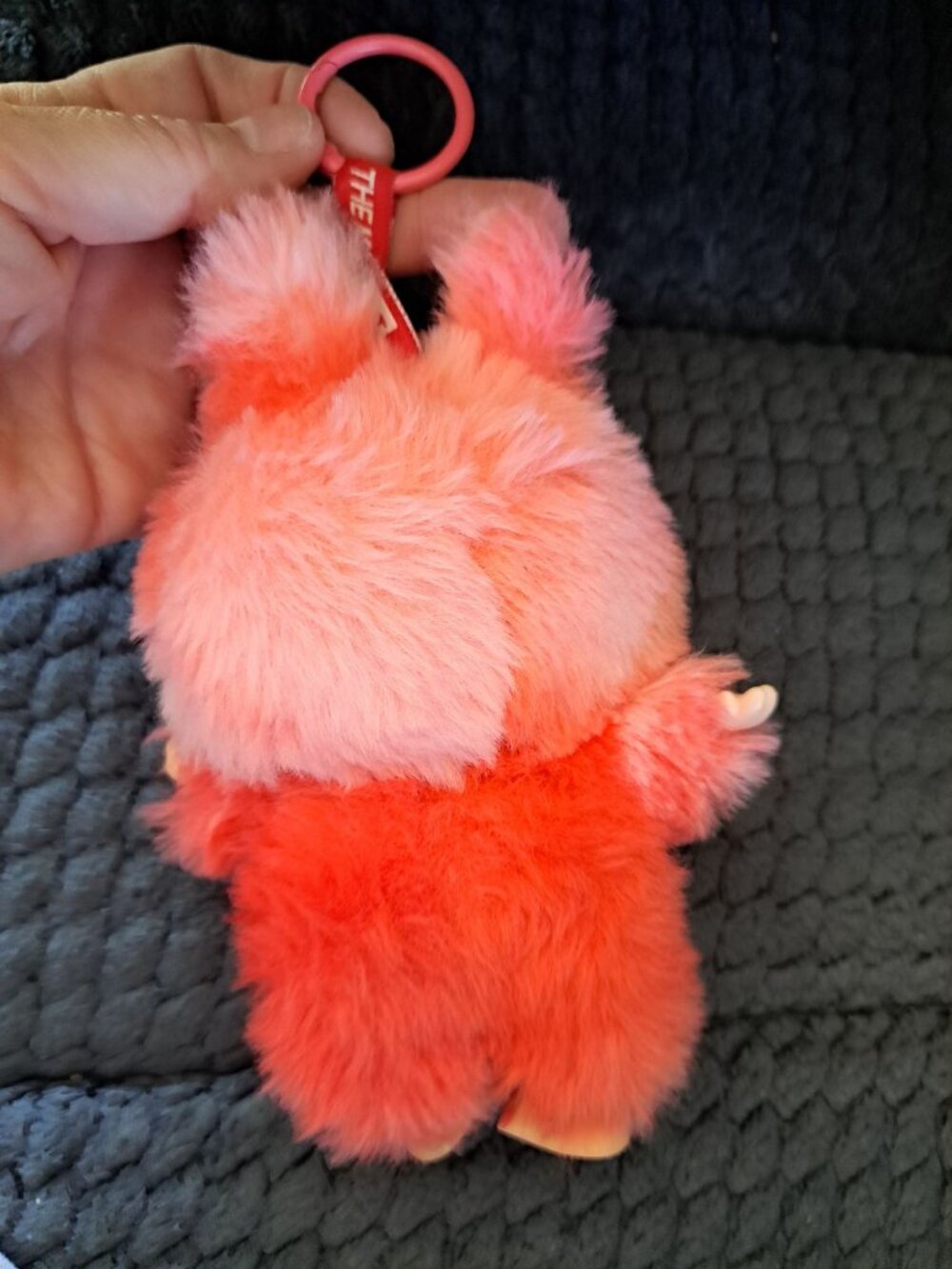 Pop Mart Labubu V3 Big Into Energy Love Keychain Doll Pink Authentic Collect Toy - Picture 6 of 8